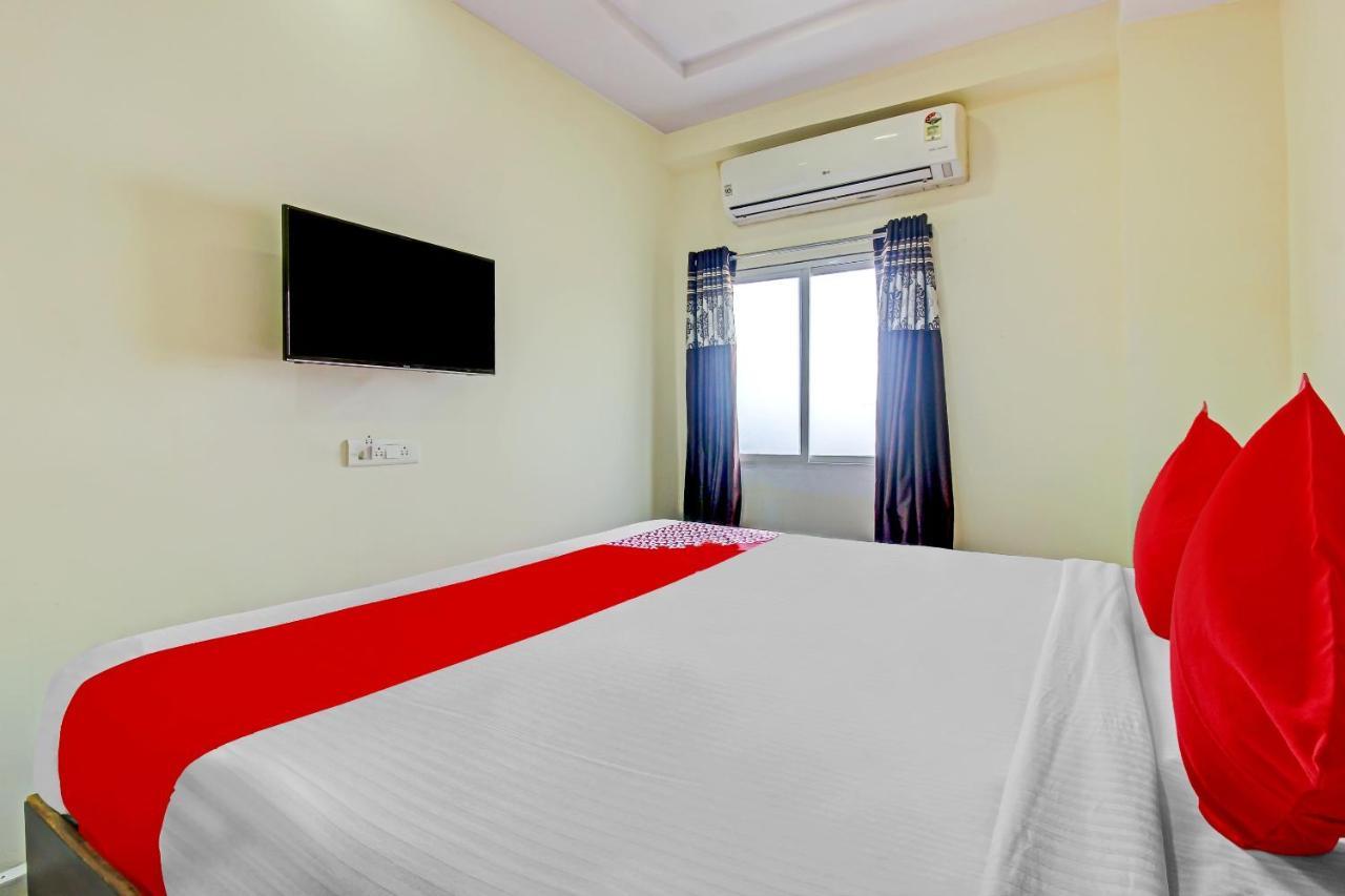 היידראבד Hotel O Adhin Residency מראה חיצוני תמונה