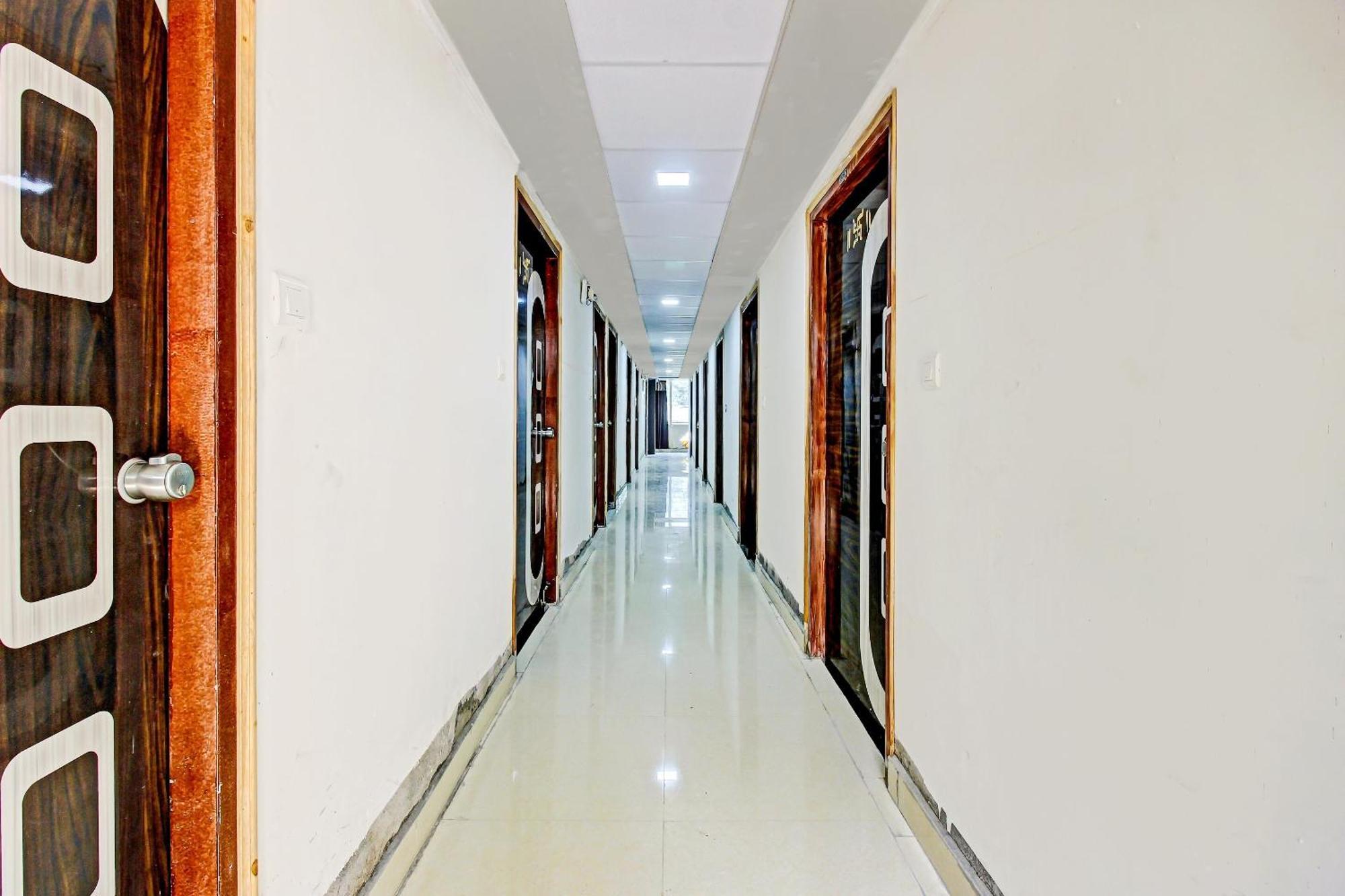 היידראבד Hotel O Adhin Residency מראה חיצוני תמונה